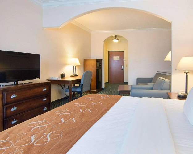 Comfort Suites Tomball Medical Center