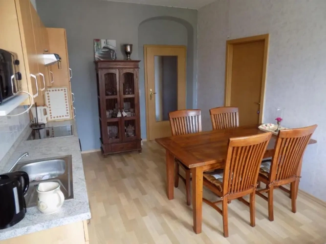 2 Bedrooms Triple Apartment
