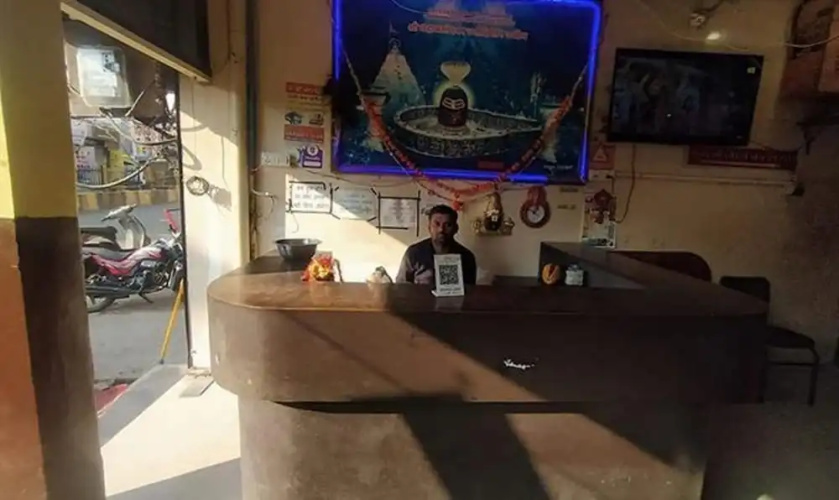 Fabexpress Rudraksh Palace