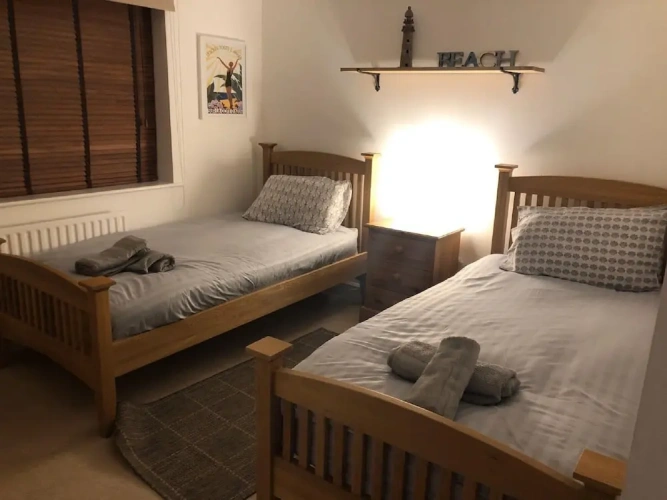 3 Bedrooms Cottage