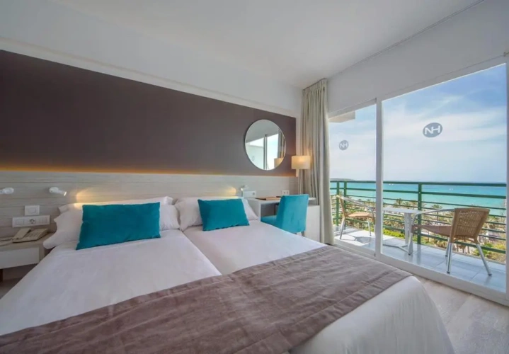 Twin room