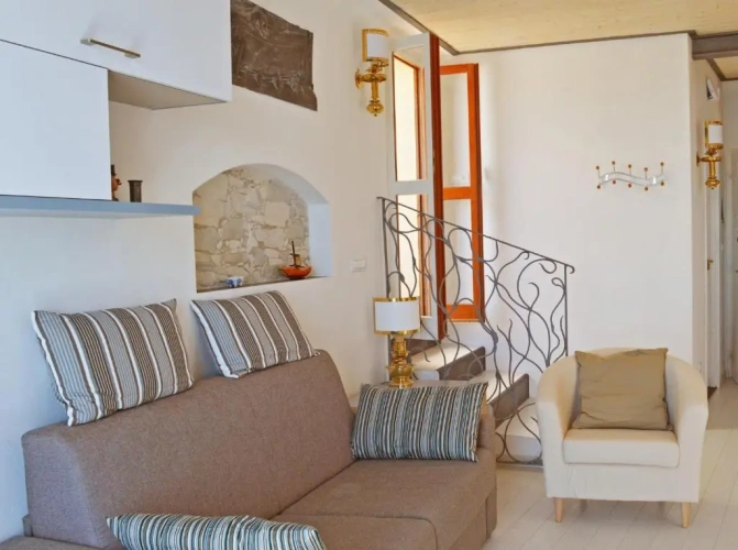1 Bedroom Apartment with sea view