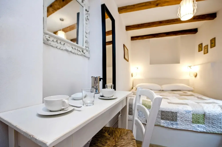 Apartment and Studio CA 3 VIE