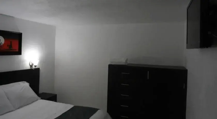 El Hotelito