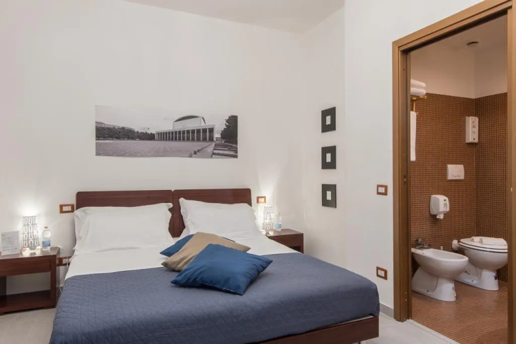 Eroom42 Guest House