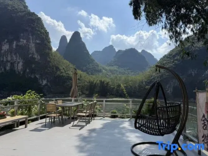 Yujian River View Homestay