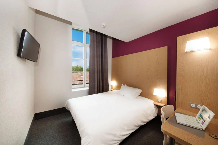 B&B HOTEL Castres Centre Gambetta