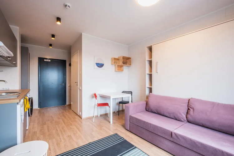 Eduard House by Larsen