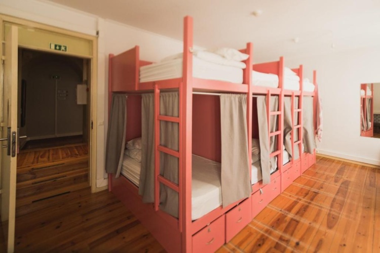 Bed in Dorm (female dorm)