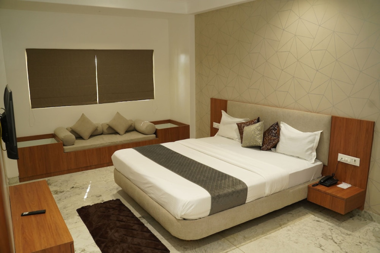 Hotel Bajaj Residency