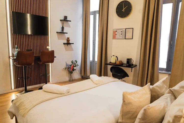 Guest rooms