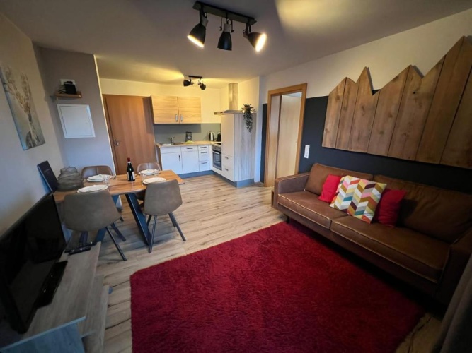 1 Bedroom Apartment with balcony
