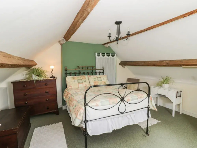 1 Westcroft Cottage