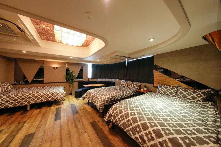 TS Shinobazu Hotel 2A