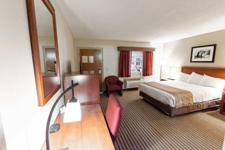 Eleven Boutique Hotel
