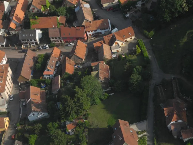 Au Pied du Chateau