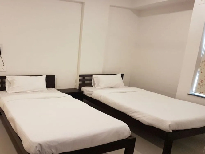 OYO 12227 Hotel Resonare Baner
