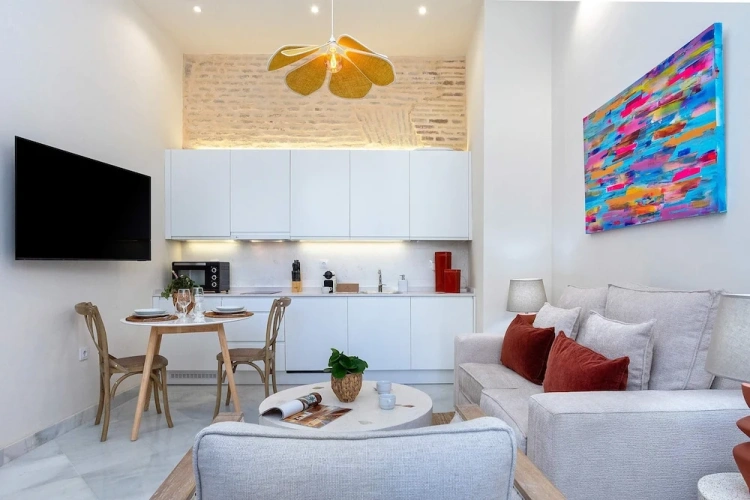 1 Bedroom Apartment with balcony