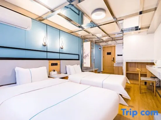 Luxury Twin room