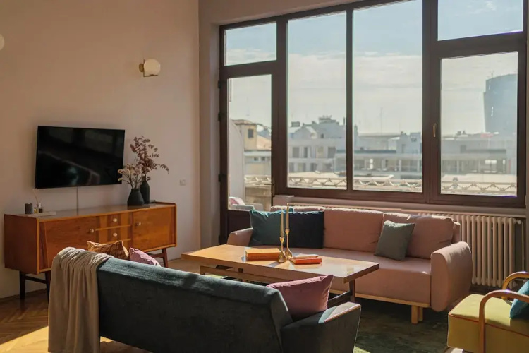 3BR Atrium Penthouse by Cismigiu - Bright & Spacious with Balcony