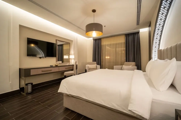1 Bedroom Premium Suite with sea view