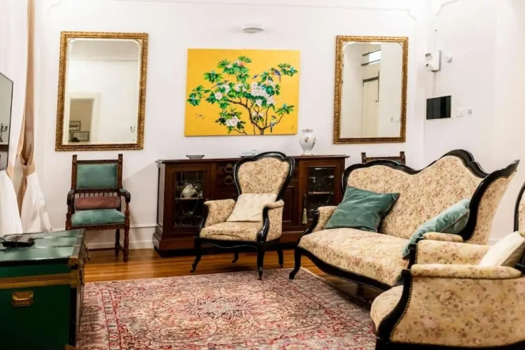 2 Bedrooms Villa