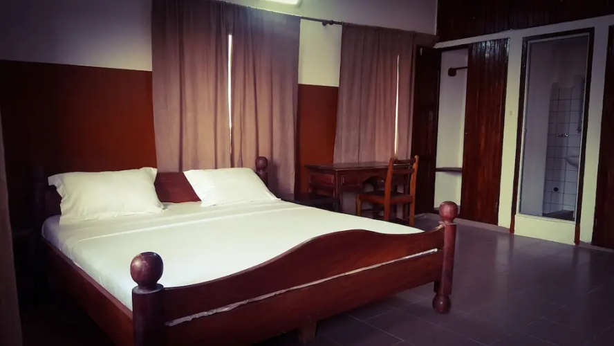 Academia Hotel