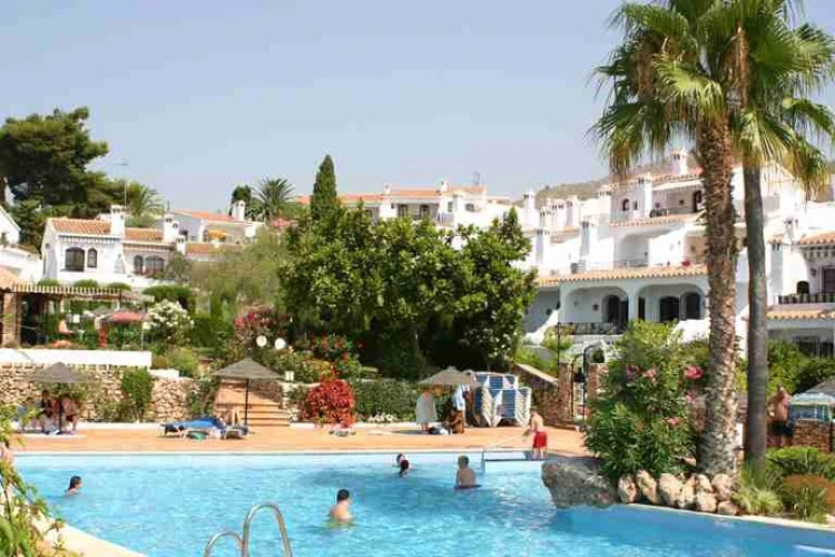 El Capistrano Villages - Nerja