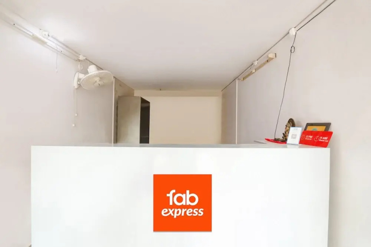 Fabexpress Prashansa Palace