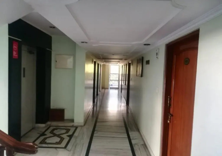 Hotel Madhav Palace