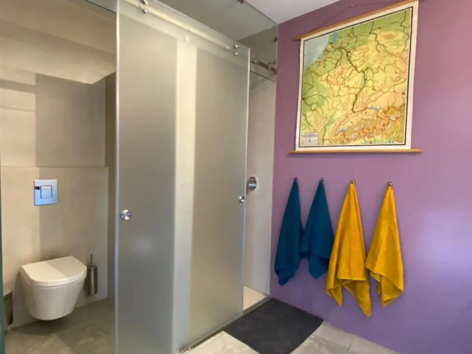 FinIQ Boutiq Studios + Apartment