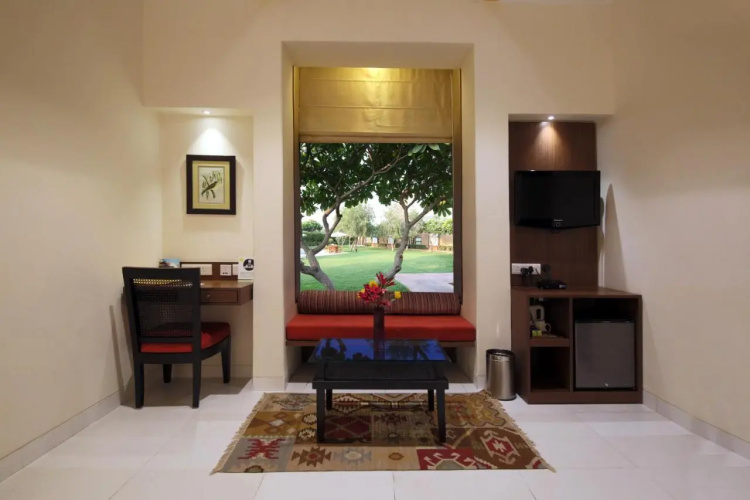 Lemon Tree Hotel, Tarudhan Valley, Manesar