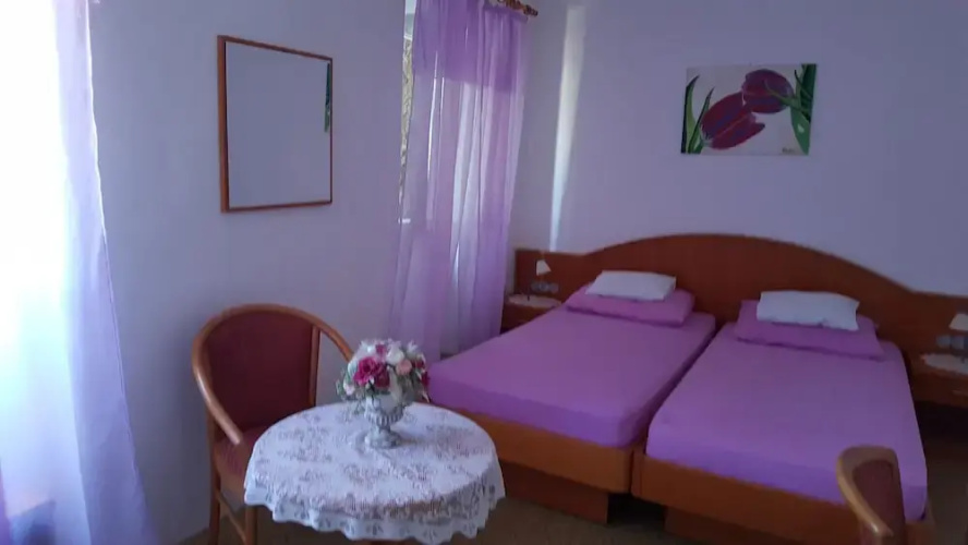 Rooms Milena