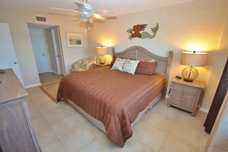 Ponce de Leon Towers 303 Apartment 2