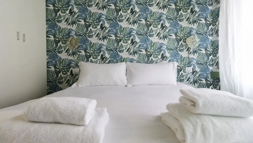3 Bedrooms Apartment