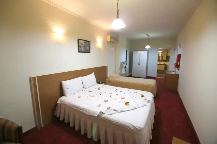 Aykut Palace Hotel