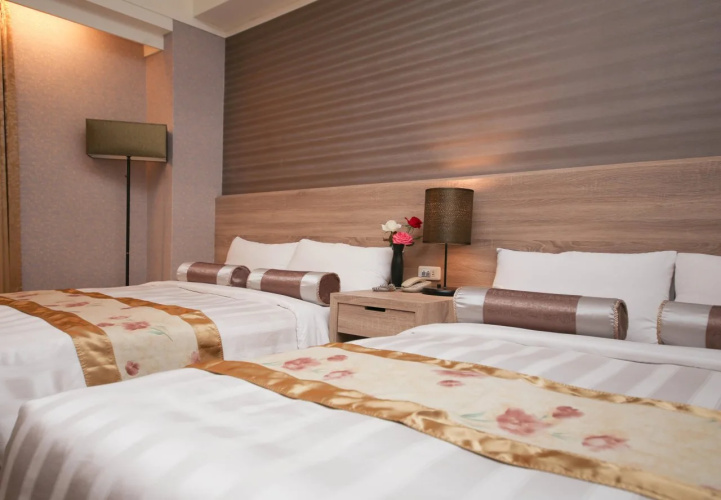 Unique Holiday Hotel