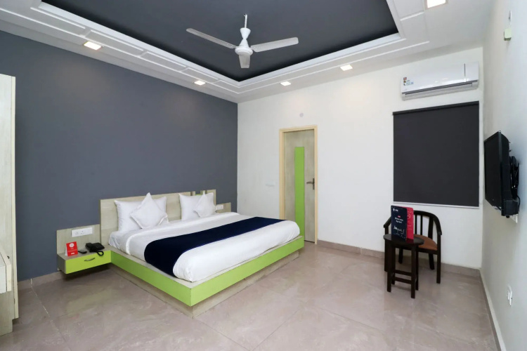 Hotel Viditva 3 by OYO Rooms