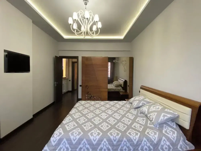Apartment by Luxe Group TT666