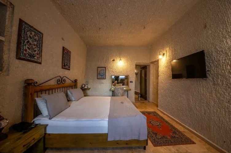 Comfort room with bay view