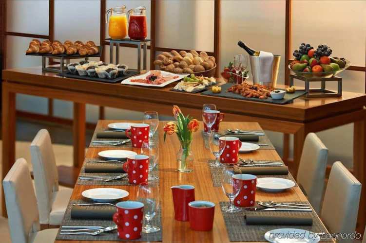 Hilton Dusseldorf photo 15