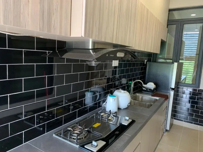 3 Bedrooms Apartment