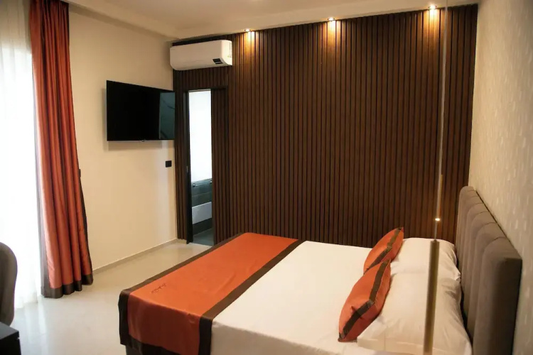 Ambrosia Room