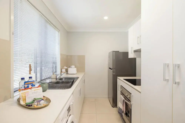Smart Suites Self Check-in Apartments - 20 Darnley