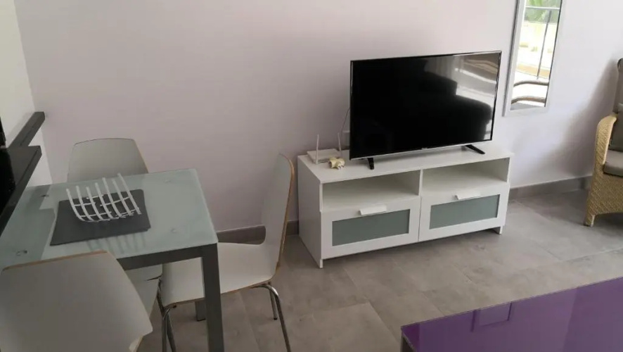Skol 320C by Completely Marbella