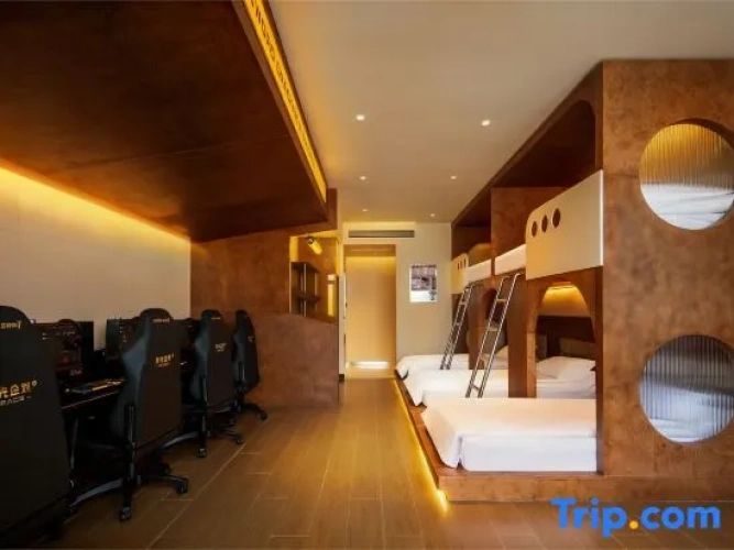Quintuple Suite