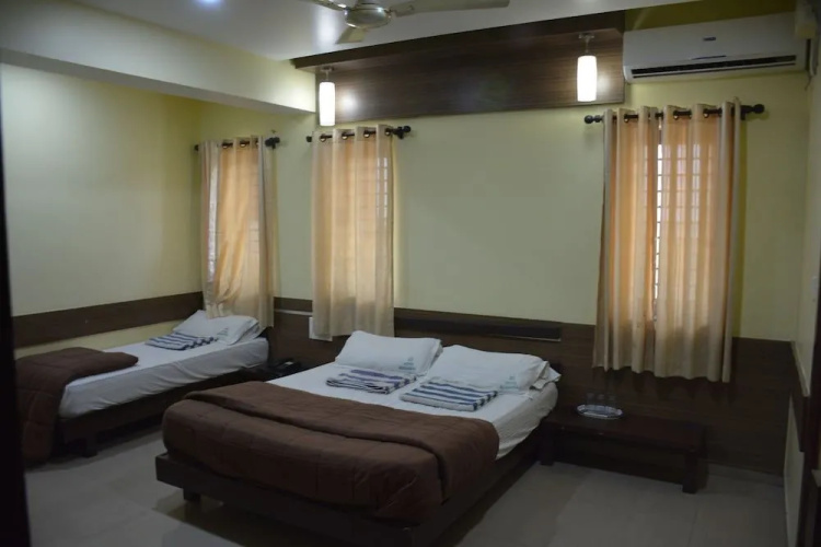 Hotel Megharaj