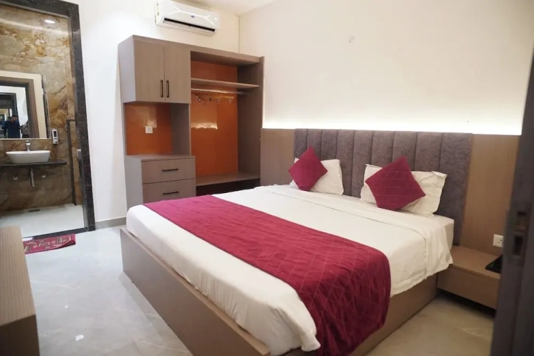 Executive room