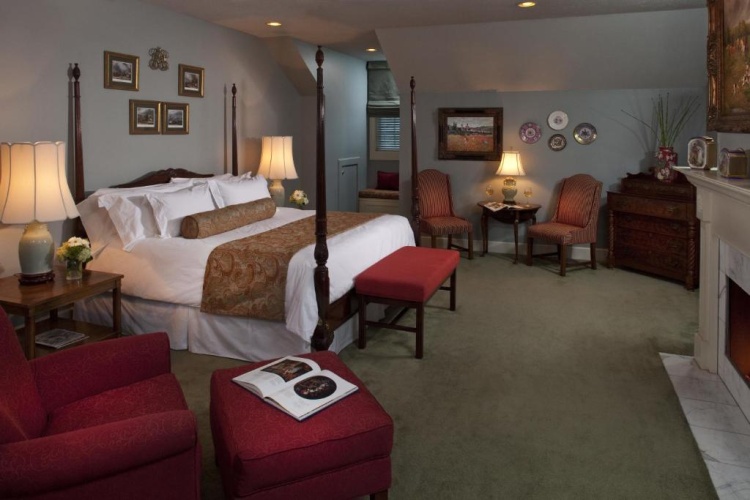 Deluxe Double Suite