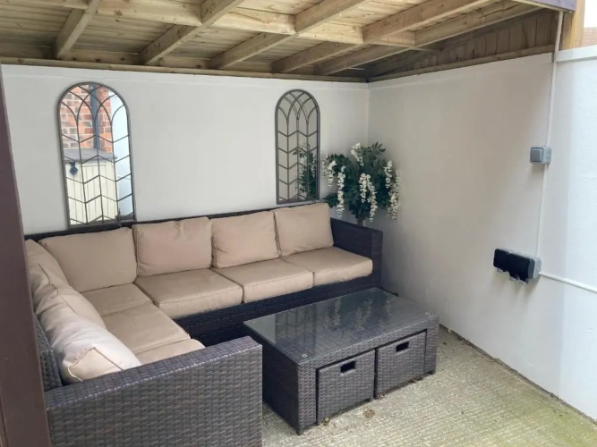 Double Cottage